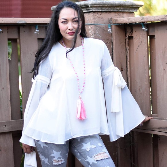 The House Of Gentry Tops - White Bell Sleeve Top